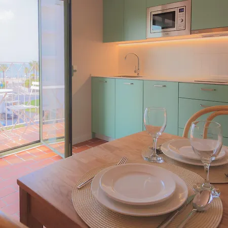 Terra Aurea Aparthotel 3*